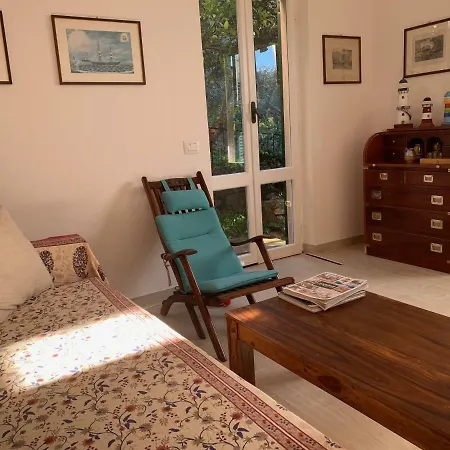 Apartment La Cicala,